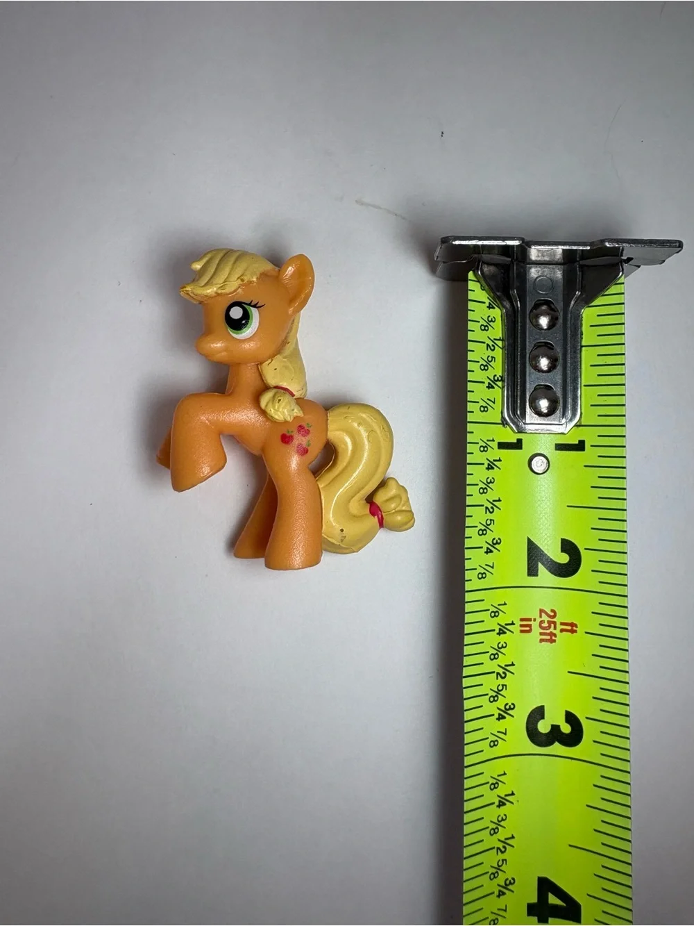 My Little Pony G4 Applejack 2” Blind Bag Figure Hasbro Friendship Is Magic